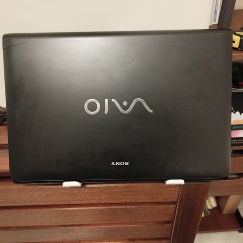 Laptop Sony Vaio 15.6" used with Intel i5, 12GB RAM, 500GB SSD