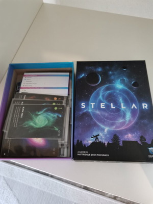 Stellar board game like new