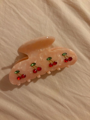 Cherry Happiness Clip in Marble Pink καινούργιο