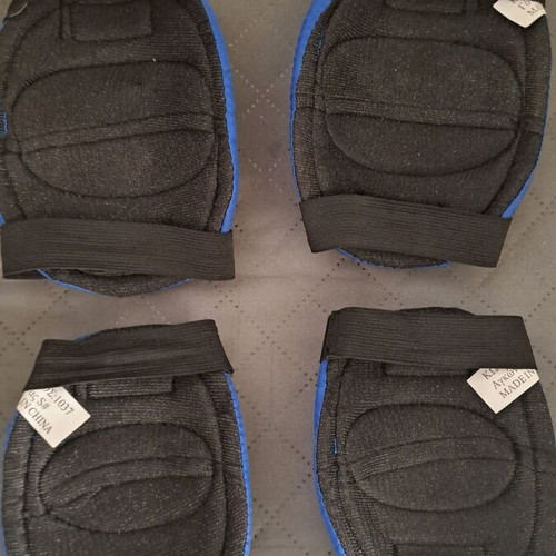 Skate knee pads used, sizes small and medium, Athlopaidia