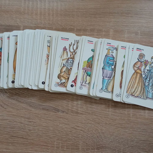 Vintage Taro Tarocco Indovino Dal Negro card deck used, 80 cards