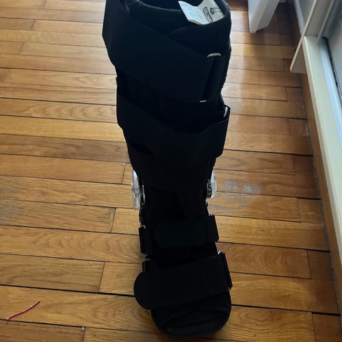 Orliman orthopedic boot small like new, size 38-39