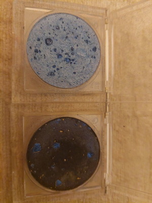 Eyeshadows blue and dark blue slightly used, set of 2