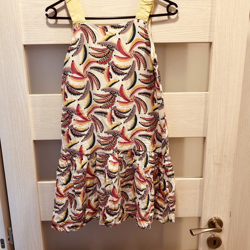 Girls' dress and pants set like new, colorful, sizes 140-158 cm