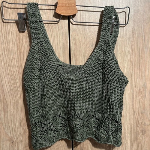Knitted summer top like new, fits up to large