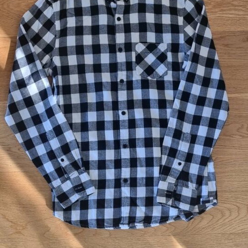 Checked cotton shirt Pull & Bear like new, size S, black white