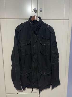 Jacket Code Industries black size large refurbished