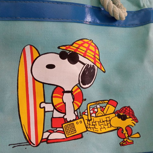 Snoopy Peanuts 1971 vintage children's beach bag used with stains