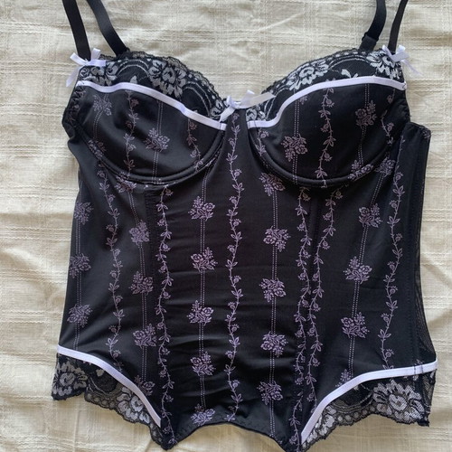 Vintage Cleopatra Corset Bustier size 75C like new