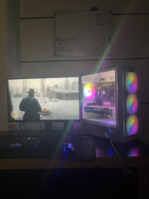 Gaming PC Ryzen 5 5600G, 16GB RAM, Sapphire Radeon RX 580 8GB