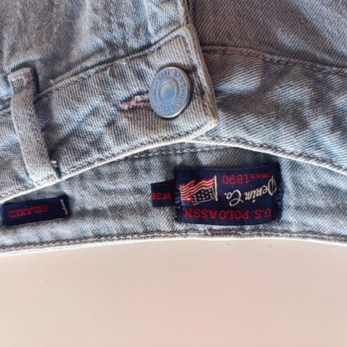 U.S. Polo Assn. Women's Distressed Relaxed Denim Shorts like new, light blue