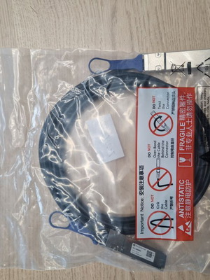 Mikrotik XQ+DA0003 InfiniBand 3 m QSFP+ to QSFP+ like new