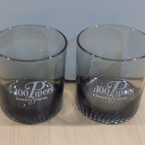 100 Piper's Scotch Whisky two promotional lowball glasses like new
