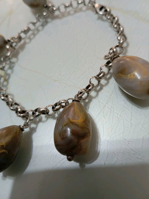 Silver bracelet with agate like new