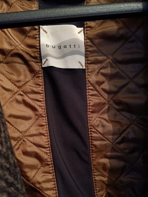 Παλτό Bugatti μάλλινο νούμερο 52, σαν καινούργιο, φαρδιά γραμμή