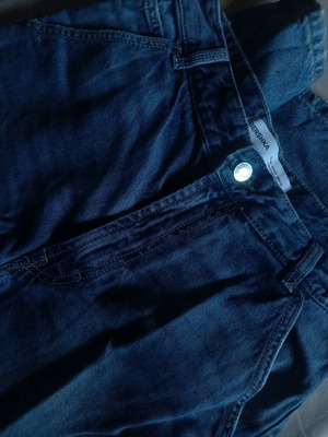 Baggy bluejean new, boyfriend style, size XS
