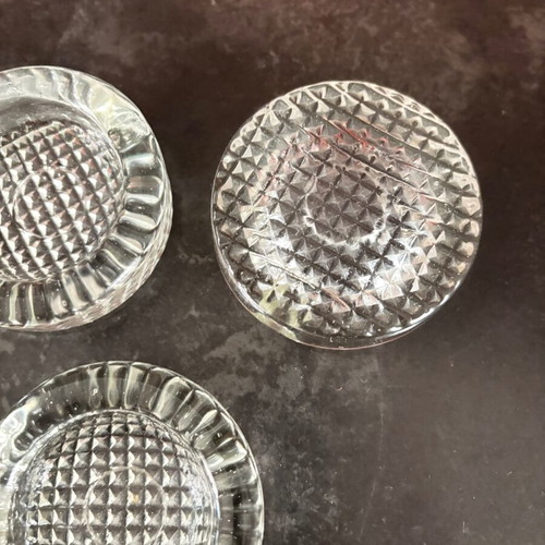 Glass ashtrays set of 3, like new, 1980s embossed base