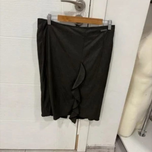 Sportalm Kitzbuhel Skirt Size 38 Grey like new with ruffles