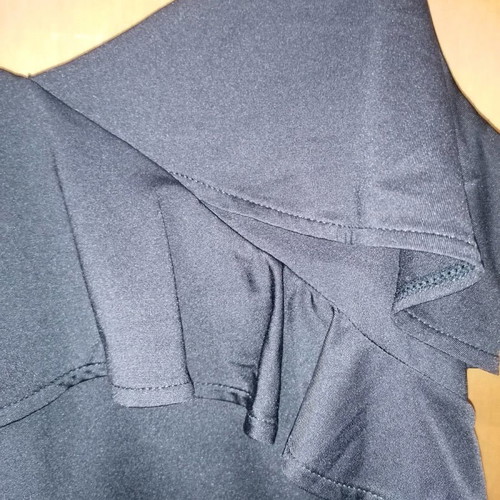 H&M sleeveless blouse new, black, size S