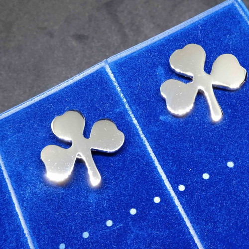 Panathinaikos Pin like new, shamrock design