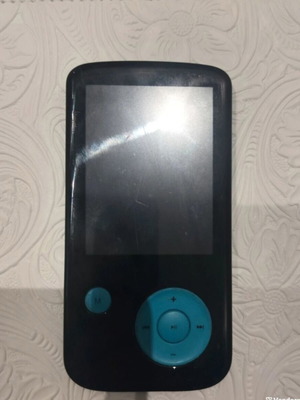 Turbo-X turquoise MP3 player, used, for collectibles