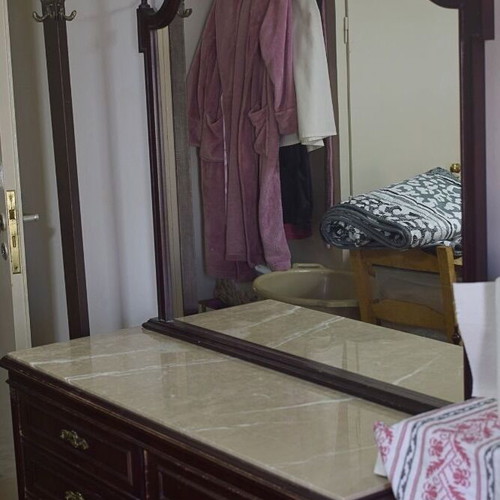 Wooden bedroom set, classic style, dark finish