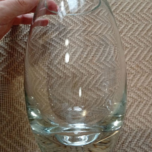 Crystal vase like new, very heavy