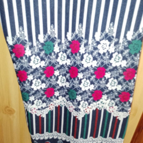 Short striped printed palazzo pants used, size S, blue and pink