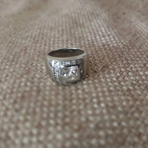 Ring used, silver, diameter size 16.5 mm for slim fingers