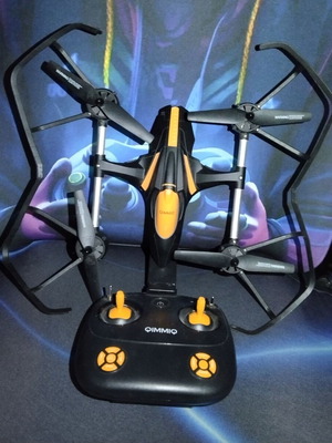 QimmiQ Hornet drone quadcopter with 2MP camera like new