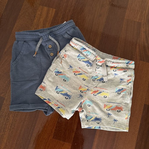 Marks & Spencer shorts used, 2 pieces for boys 3-4 years