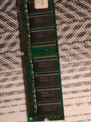Samsung 128 mb RAM used memory