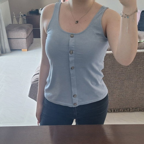 Noobass sleeveless top with buttons in light sky blue size S like new