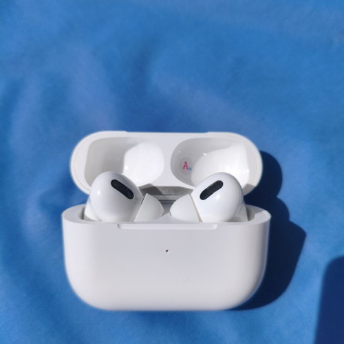 TWS Bluetooth Earbuds PRO3 New with Charging Case