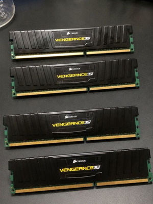 Corsair Vengeance 32GB DDR3 RAM kit 4x8GB CML16GX3M2A1600C9