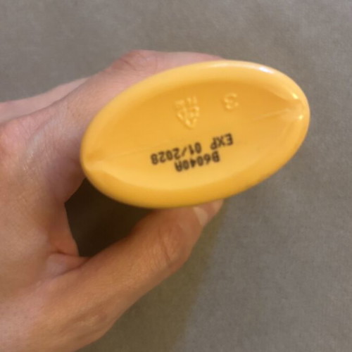 Summer Fridays sunscreen SPF 50 like new
