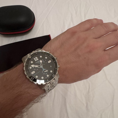 Tissot Seastar 1000 45.5mm wristwatch like new