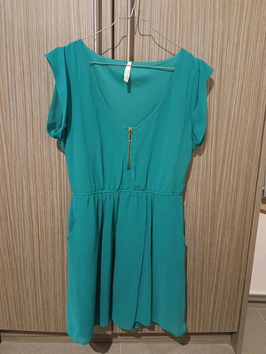 Stradivarius sleeveless short dress petrol color like new size L