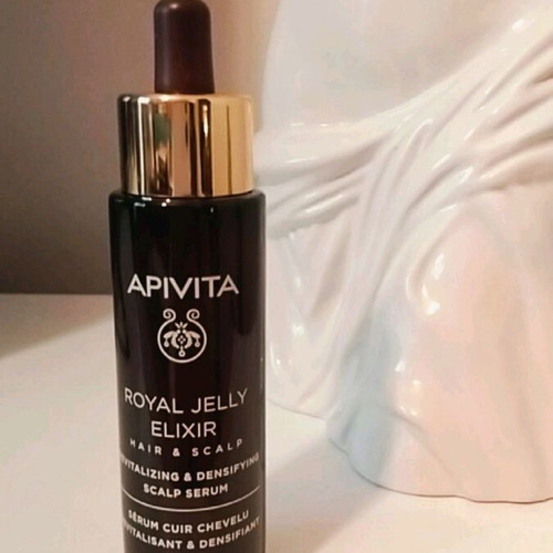 Apivita Royal Jelly Elixir 50ml like new with small gifts