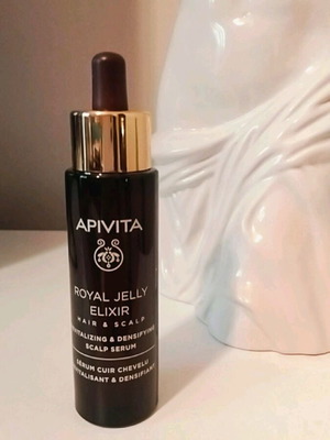 Apivita Royal Jelly Elixir 50ml like new with small gifts