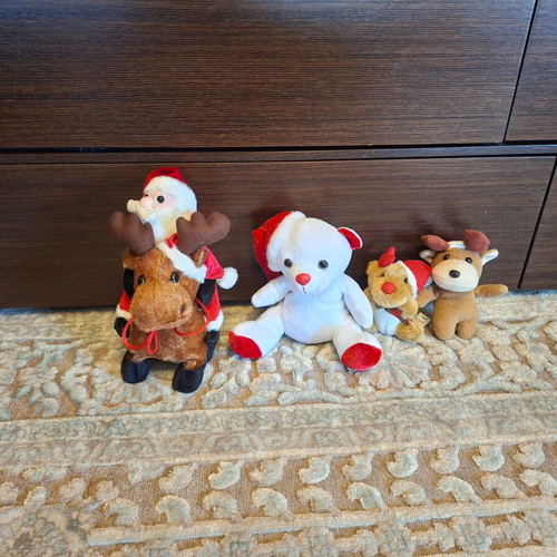 Christmas plush set used with Santa Claus, teddy bear and reindeer