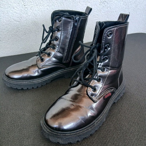 Marikelly kids combat boots No.33 like new, grey silver