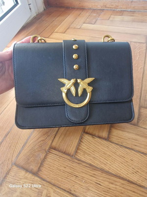 Pinko crossbody bag like new, black