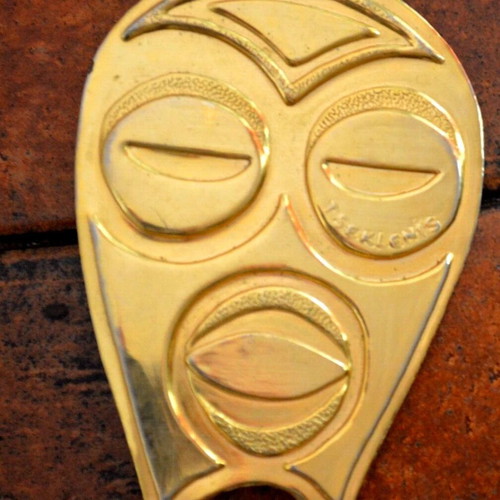 Giannis Tseklenis TSEKLENIS belt buckle used, 1970s, gold color