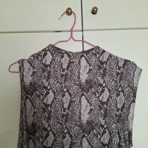 Snake print dress H&M like new, gray and beige, size XL