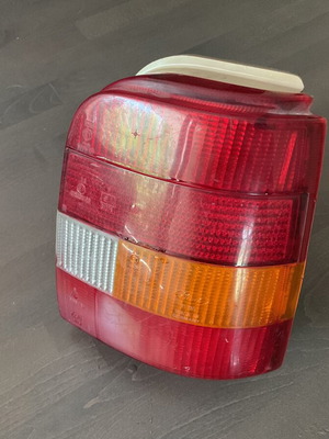 Ford Sierra Kombi BJ90 αριστερό φανάρι μεταχειρισμένο, αυθεντικό μέρος