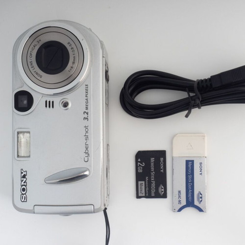 Sony Cyber-shot DSC-P72 digital camera used, 3.2MP CCD sensor