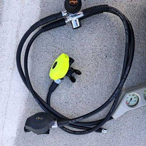 Made in USA diving equipment used, vest size large