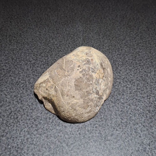 Thunderegg Agate half nodule polished, like new, 11.5 cm