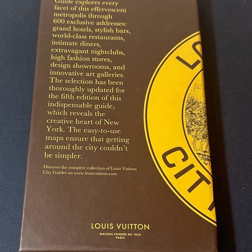 Louis Vuitton New York City Guide 2009 collectible travel book
